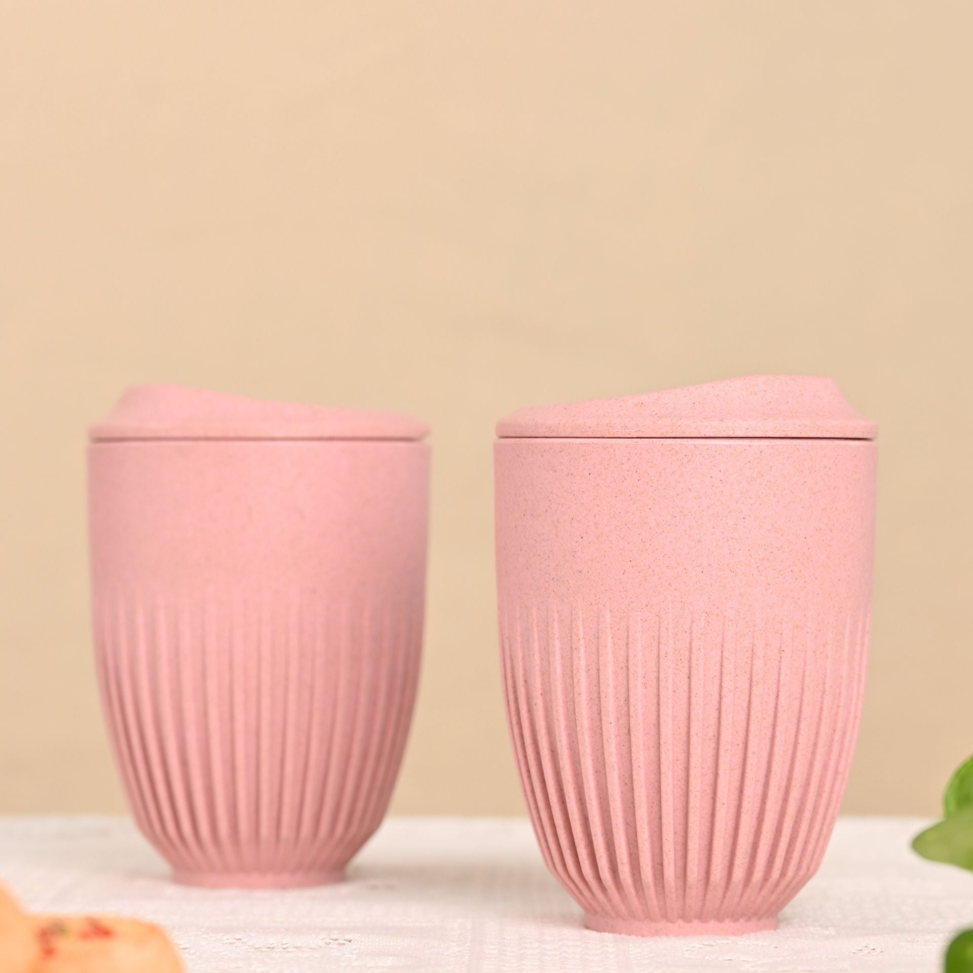 Retro Coffee Mugs with Lids – Set of 2 (350ml)