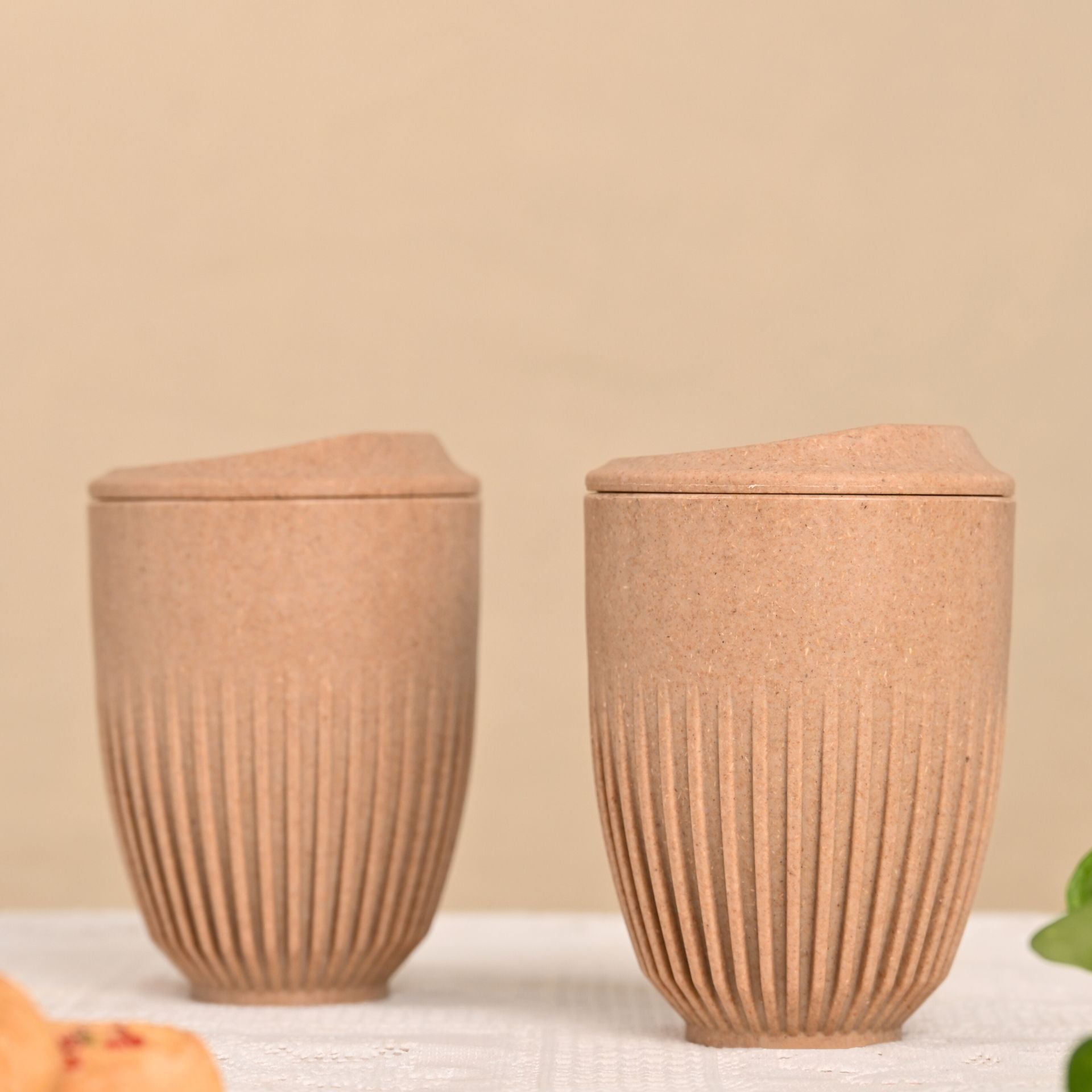 Retro Coffee Mugs with Lids – Set of 2 (350ml)